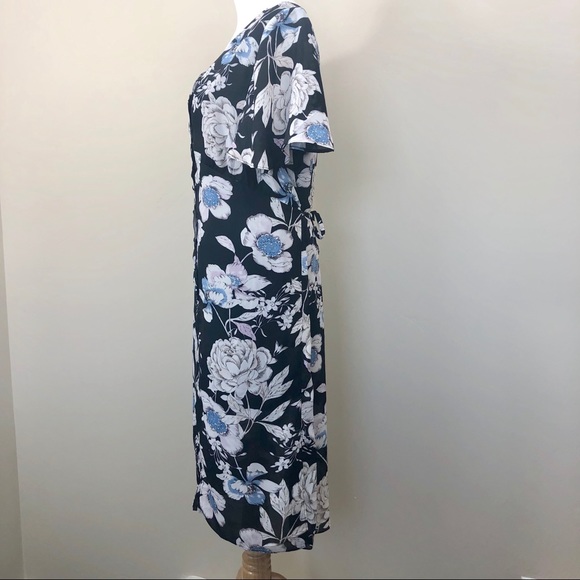 ❌SOLD❌Style London Floral Tie Back Dress - Picture 3 of 8